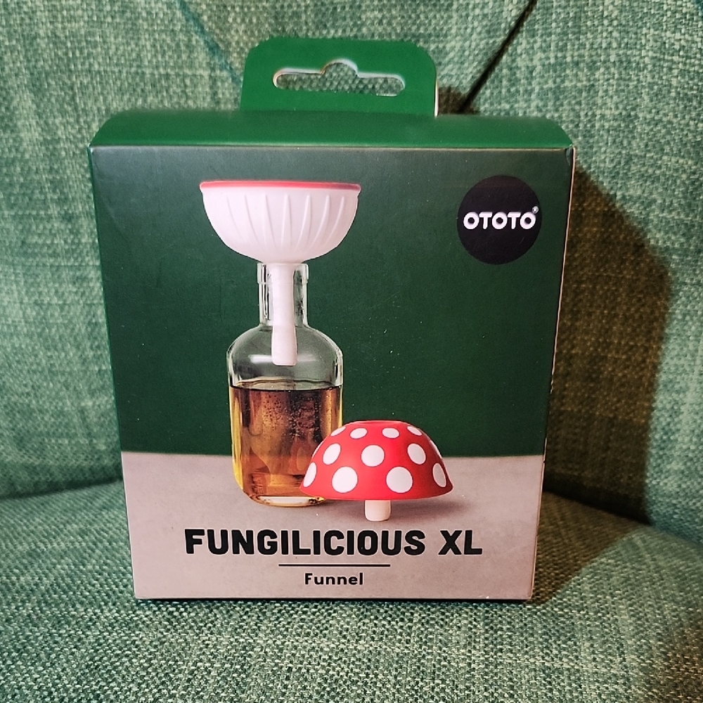 OTOTO Fungilicious XL Mushroom Funnel